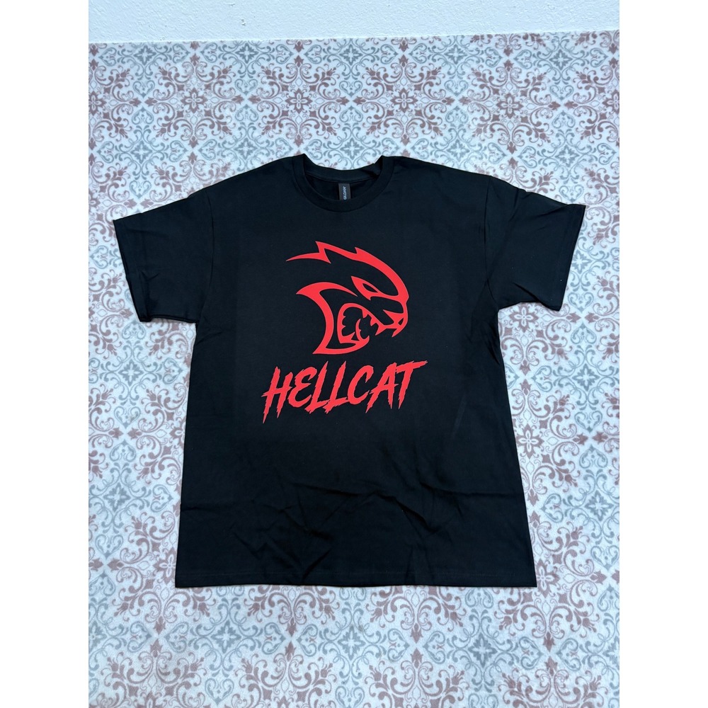 Gildan Heavy Cotton Hellcat Graphic T-Shirt Mens Large Black Red Logo Tee
